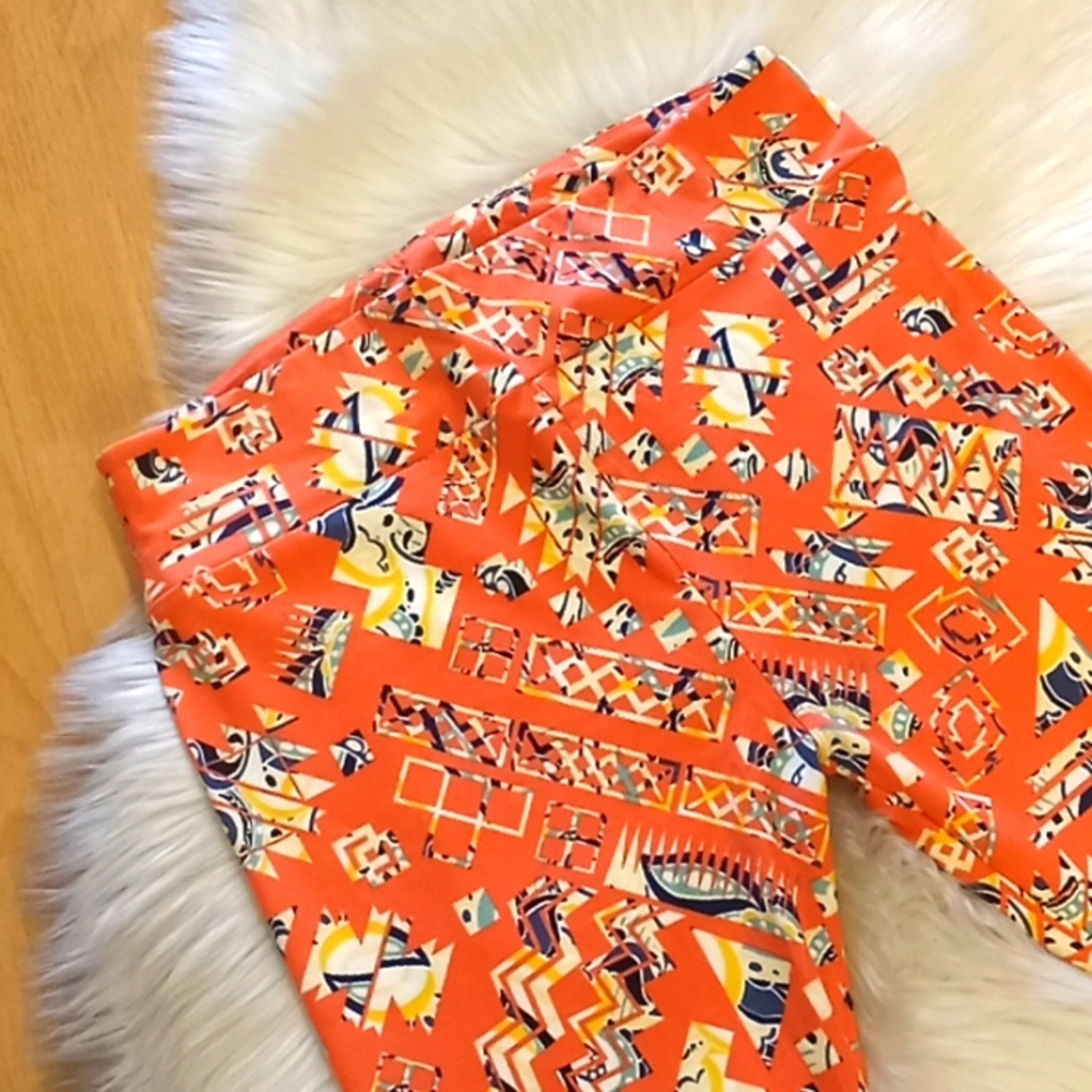 LulaRoe  Printed Leggings- T&C-#1560+